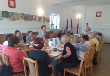 Zajęcia z rękodzieła dla uczestników projektu socjalnego