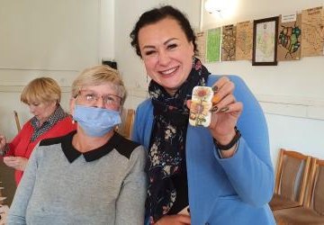 Zajęcia plastyczne dla Seniorów uczestniczących w projekcie socjalnym pn.